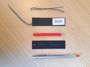 25 x Scratch Off Black Plastic Plant Labels - 1+W